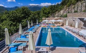 Nymfes Hotel